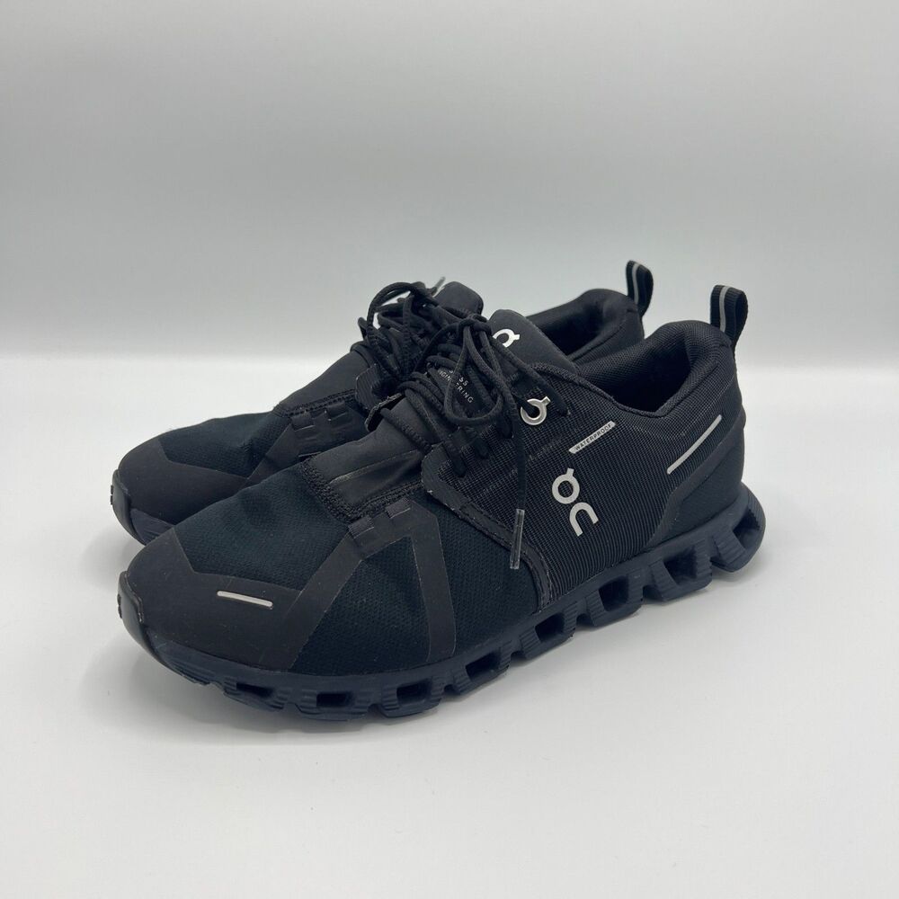 On Running Cloud 5 Waterproof Sneakers Women's Size 8 Black